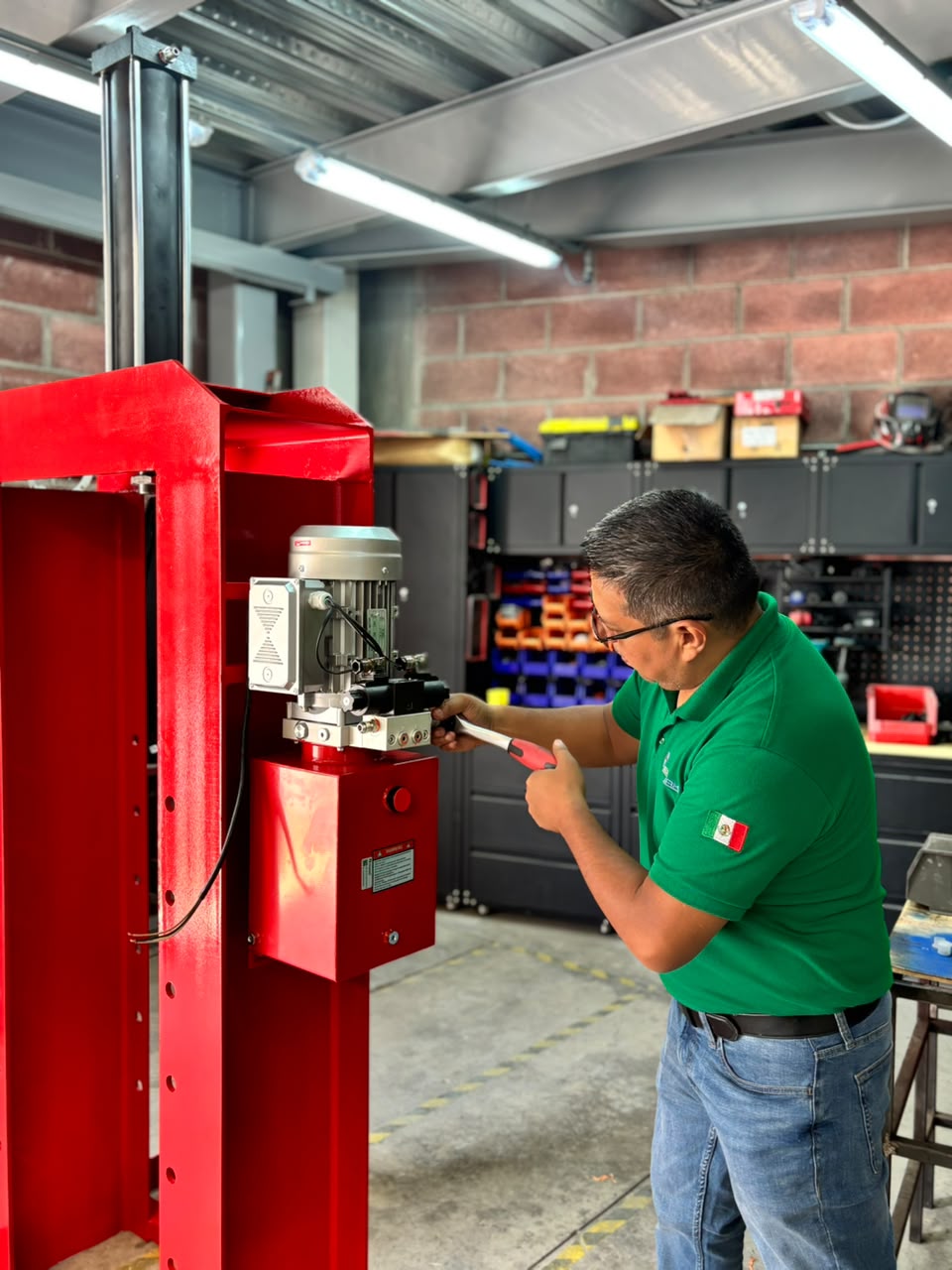 Trabajo técnico NEUMAK
